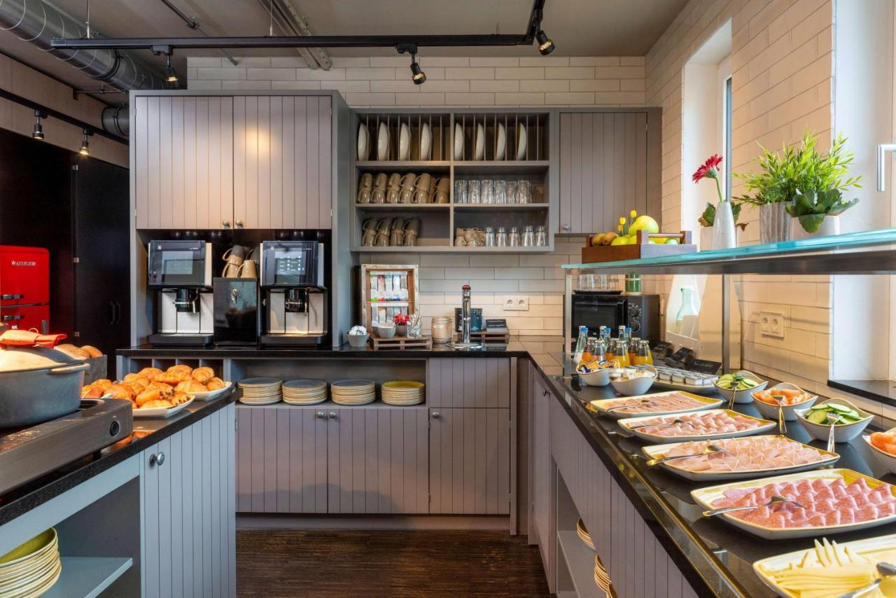 Vienna House Easy By Wyndham 3*